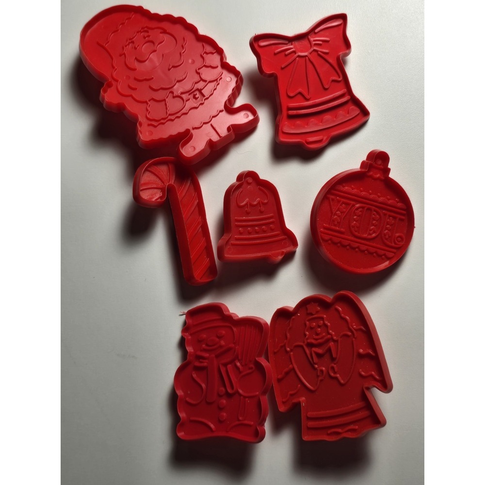7 Christmas Cookie Cutters Plastic Santa‎ Angel Ornament Bell Candy Cane Snowman